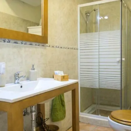 Apartment Alfileritos Xx *