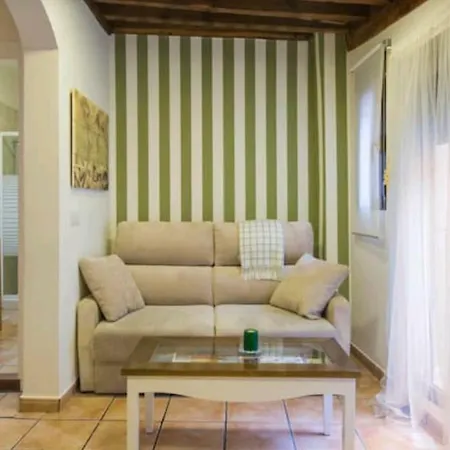 Apartamento Alfileritos Xx *