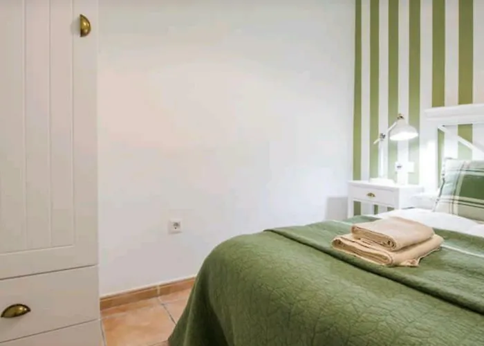 Apartamento Alfileritos Xx *